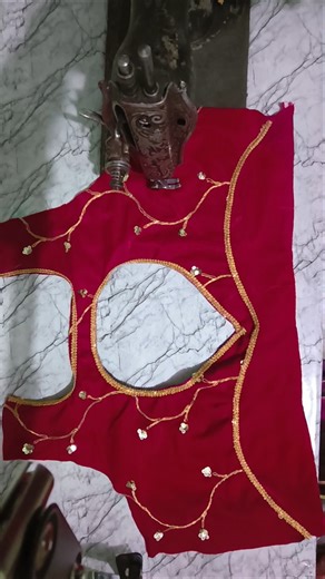 bot neck design banana easy with lehs#cuttingskills #blouse #shortsvideo