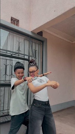 sphocky and babyface on tobetsa remake dance challenge 🖤 #amapianovibessa #amapiano #amapiano2025