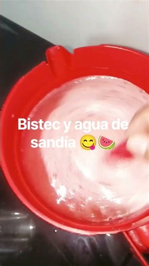 bistec guisado bien rico y agua de sandía 🍉😋 #recetaparati #amiestilo
