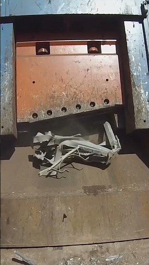 CUT CUT CUT ... PYLONS