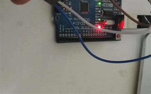 MAX30102/30100血氧心率采集系统上位机显示 Arduino-UNO python界面显示-3