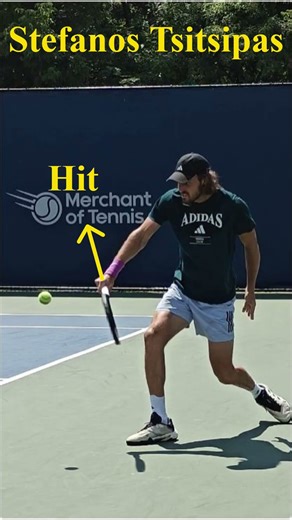 Beautiful one-hand backhand - Tsitsipas