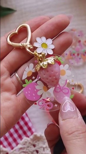 Strawberry Charm x DIY Circle Keychain 🍓Want to make these? Here are the material we used!