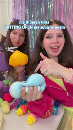 DO NOT CUT OPEN my SQUISHY! 😱😳✂️