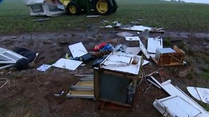 Wind gusts of 100km/hr recorded in South Australia