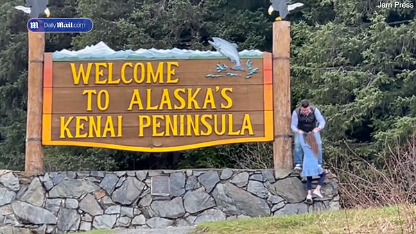 Taylor and Megan Kovar shares clips from their travels