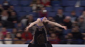 The queen, the king ... and Prince 👑 Tessa Virtue & Scott Moir 🇨🇦 set a new short dance world record at Helsinki 2017 with this match made in heaven ⛸️ | TNT Sports