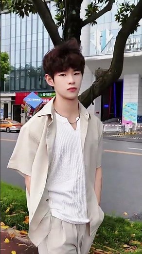 Summer Layers Look Unleashed: Mastering the Art of Layered Fashion