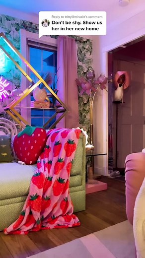 Vintage Show Pony - A Quirky Fashion Statement