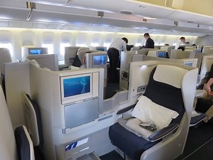 British Airways B777-300ER Business Class from Tokyo to London (SPECTACULAR Tokyo views)