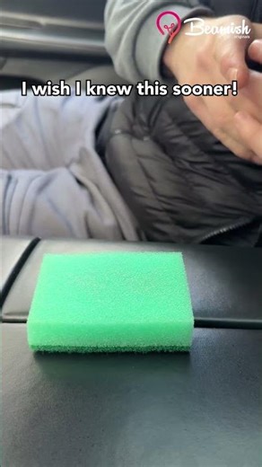 Make your car smell amazing with this simple hack 🚗 #smart #carmaintenance #tricks