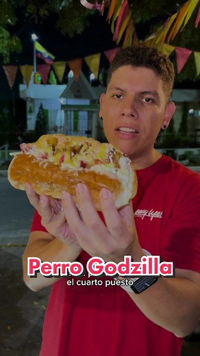 Perro Godzilla: El Mejor en el Festival del Perro Caliente