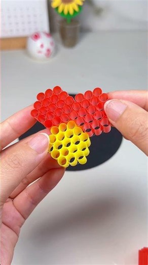 Simple Crafts | Make a Flower Bubble Blower Using Straws! #DIY #Handicrafts