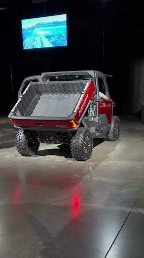 All new electric dump bed on the Polaris Ranger 1500 Ultimate Northstar. #atvzone #polaris #ranger1500xd #electricdumpbed #ultimate #northstar