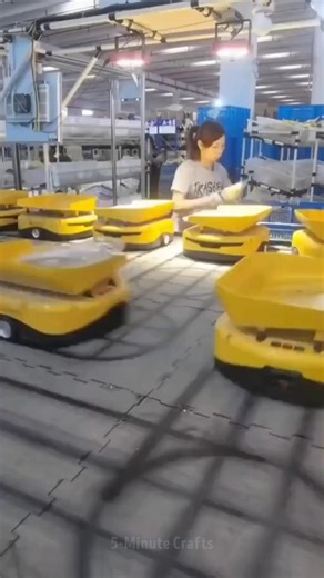 Robots Work 😮 | 5-Minute Crafts