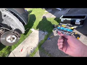 Nissan Qashqai screen washer pump replacement.