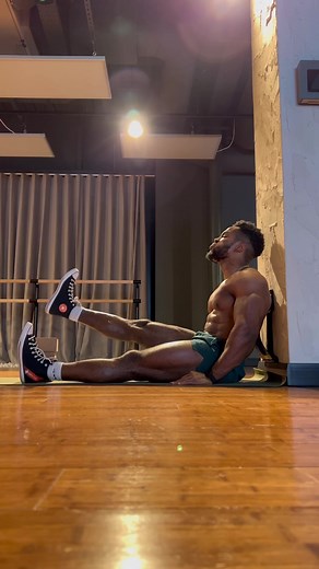 Question is, do you stretch at all??? #stetching #influu #tiktokmademebuyit