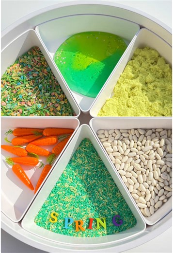 . 赤ちゃんは1歳ごろから 音を聞き分けられるようになり 徐々に音の違いを理解していきます😆 いろいろな音を聴くことで 面白さを感じたり音の違いを感じることもできる👂✨ 日常で溢れる音を先ずは聞かせてあげてみて下さい☺️☺️ #sensoryplay #sensorybin #sensoryplayideas #sensorytoys #playhacks #playhacksbymoms #trayplay #センサリープレイ #子ども遊び #子供遊び #五感遊び #感触遊び #室内遊び #おうち遊び #育児 #育児アカウント #年子 #知育 #工作 #西東京市 #小金井市 #東久留米市 #三鷹市 #武蔵野市 #asmr #asmreating