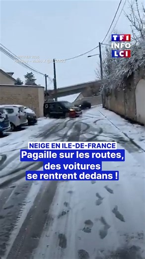 🥶 La neige tombée en Ile-de-France a provoqué la pagaille sur les routes, avec des embouteillages record ! Certains conducteurs, comme on le voit sur cette vidéo partagée sur X, ont perdu le contrôle de leur véhicule et se sont rentrés dedans. #neige #iledefrance #météo #tf1info | TF1 INFO