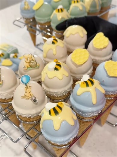 Personalized Winnie Pooh Desserts for TikTok Lovers