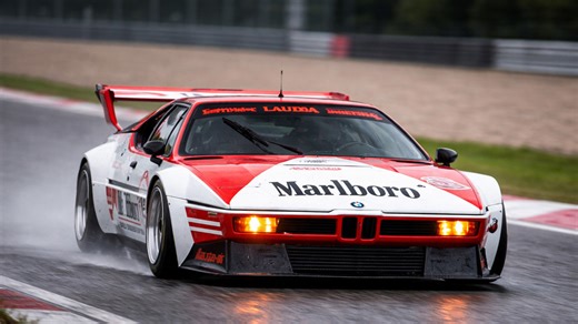 Niki Laudas BMW M1 Procar mit 9000 U/min auf der Rennstrecke