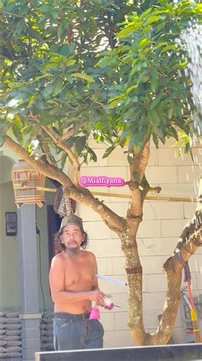 THE JIHAD IS OLD BUT DOESN'T FAST