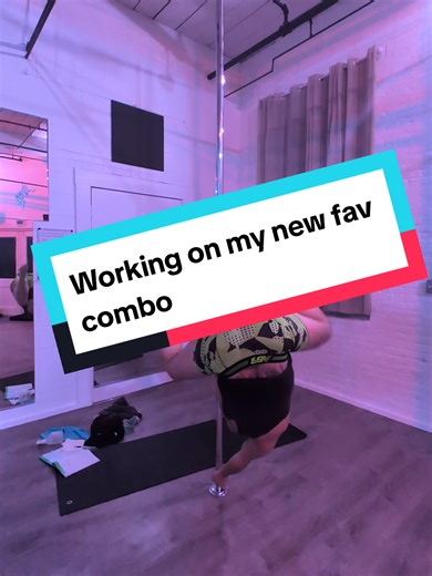 IDK why I'm obsessed with this lol. maybe cuz the hand switch from handstand to a low Pole Ayesha. IDK lmao goodnight lovelies