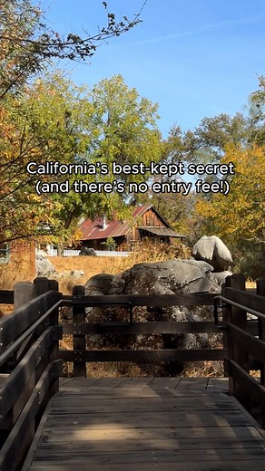 Explore a living Gold Rush history museum at Columbia State Historic Park, a real town home to preserved buildings and historical activities. 🤠 Visit the St. Charles Saloon, ride in a real horse-drawn stagecoach, get handmade treats at Nelson’s Candy Kitchen, pan for gold, and so much more. 🐴 📍 Visit Tuolumne County | Visit California