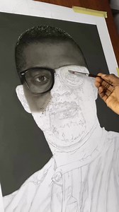 928 reactions · 13 shares | Hyperrealistic portrait drawing - how to draw from start to finish #reelsviralシfb #drawing #skecthing | Opanin Ip Arts | Facebook