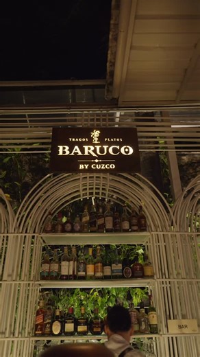 Baruco by Cuzco on Instagram: "Luces bajas, buena música, coctelería que acompaña la conversación y un ambiente que invita a quedarse un rato más 🍸🌙 Perfecto para una cita, una charla entre amigos o simplemente desconectarte del día. Si buscas un lugar donde el plan sea el ambiente, Baruco by Cuzco te está esperando. Reserva, llega sin afán y deja que el ambiente haga lo suyo."