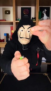 19K views · 65 reactions | PAPER CLIP MAGIC TRICK 彩 #tricks #magic #funny #funnymagic #magician #neiperte #trend #illusion #trending #foryoupage #foryou #reels #reelsfb #viralvideo #tutorial #magie #magica #viral | The Mask Magic Tricks | Facebook