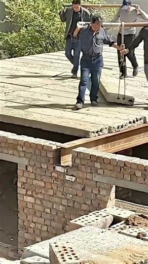 Modern Prefabricated House Floor Slab Assembly Process