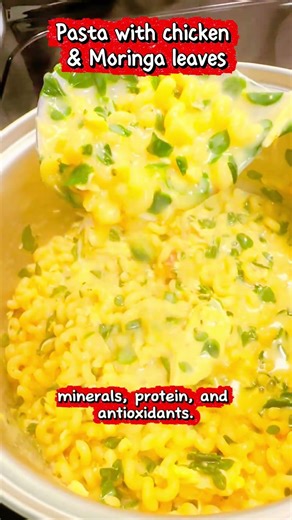 Moringa leaves , small leaves, powerful nutrition #shorts #food #recipe #cooking #pasta #moringa