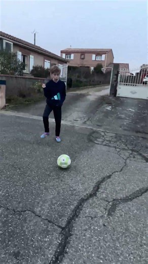 Les 2 prouveurs au city 🤣🤣
