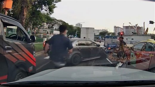 18K views · 44 reactions | WATCH: In dramatic footage captured on a dashcam, a Mitsubishi Lancer was seen ramming into other vehicles as it attempted to flee from the police. Officers were seen smashing the window of the car to apprehend the driver. | TODAY | Facebook