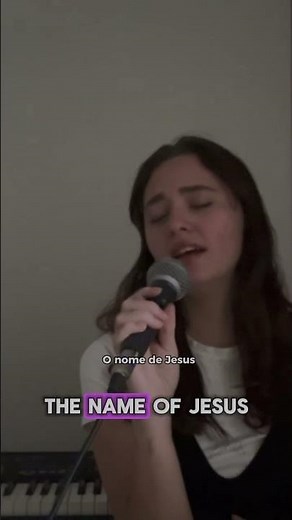 What a Beautiful Name - Hillsong Worship | Instrumental: Pure Worship Piano (youtube)