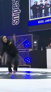 share this high energy dance 💥 _ _ _ #JJ #justinjay #dance #freestyle #dancebattle #lockin #traineea #SDSosaka #TraineeA #trainee #sangwon #SDSosaka2018 #60 #battle #hiphop #bboy #jihoon #locking #james | Jay takagi