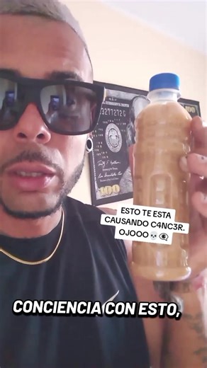 Consecuencias del agua hirviendo en vidrio congelado