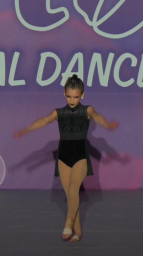 Acro Solo Performance by Rising Starz at RBgreenbay