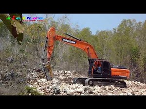 Excavator doosan DX 300 LC hydraulic