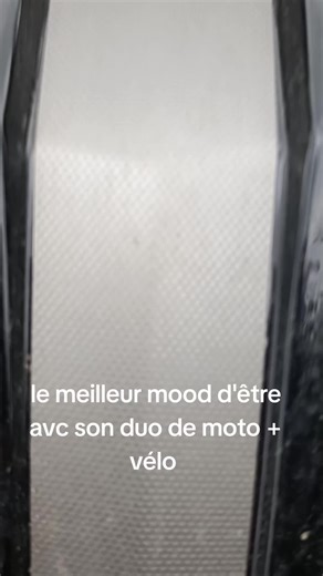 Passion 50cc : balade duo moto et vélo, le meilleur mood