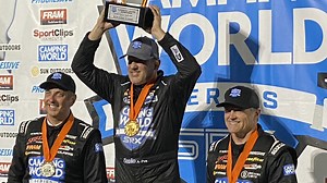 Tony Stewart rallies for SRX win in South Boston Speedway debut