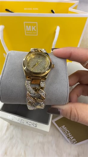 StilSaat.az | ✨ Ən çox sevilən modelimiz ✨ 💎 Parlaq və zövqlü dizayn 🚚 Şəhərdaxili pulsuz çatdırılma 📮 Bölgələrə poçt və ya taksi ilə göndəriş 📲 Sifariş... | Instagram