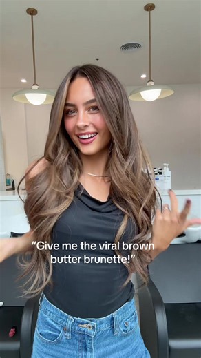 Ready to level up your hair game? Our next color, & blending class followed by a hands on extension class in Arizona Oct 4th! 🍂🍃 Habitextensionmethod.com @Hailee Rn wearing two rows of #habithiddenextensions @Habithairx in caramel brownie & brownie batter! Habithairx.com