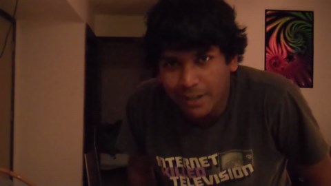 Arrow to the Knee Prank surprises strangers with medieval gag