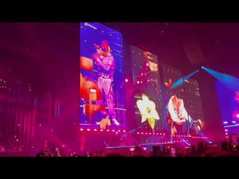 Funky Friday - Dave and Fredo Live at the O2 London