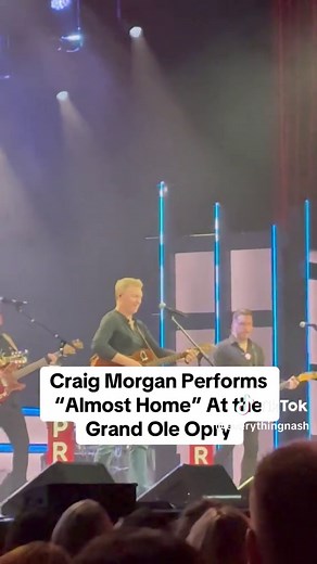 Craig Morgan's Emotional Performance of 'Almost Home'