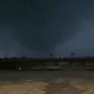 Video of tornado in Decatur this morning sent to me from one of my Facebook friends. Thank you Darrell! So glad you are safe! Decatur, Texas Parker/Wise County Texas Watcher Good Day Fox 4 FOX 4 News | Lauren Przybyl