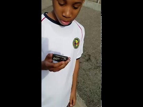 Kid breaks phone because he wants a Galaxy S7