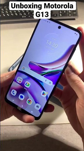 Unboxing Motorola G13